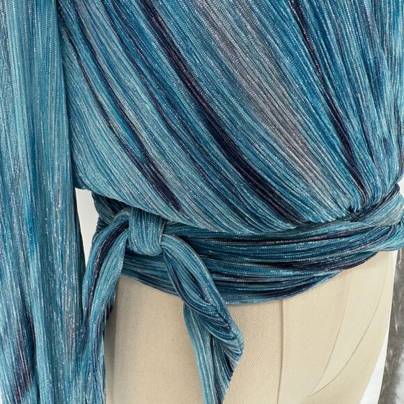 Ramy Brook Crop Top Blue Metallic Plisse Long Sleeve Blouse V-Neck, Designer XS - Picture 4 of 8